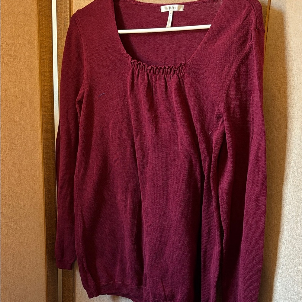 FINAL MARKDOWN Metro 7 Deep Red Knit Top medium